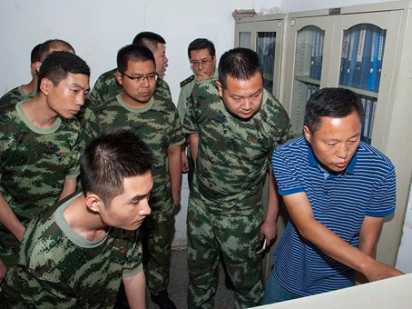 Cmp(冠军)官网 - 西甲希洪竞技主赞助商