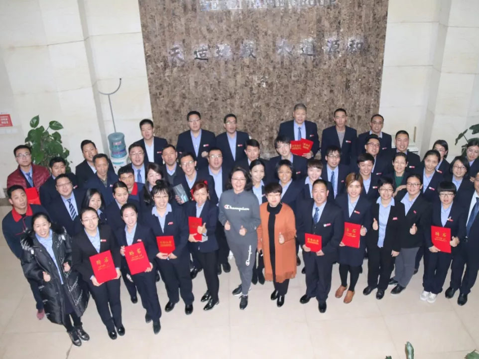 Cmp(冠军)官网 - 西甲希洪竞技主赞助商