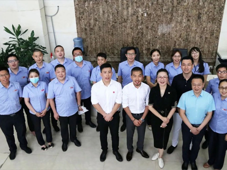 Cmp(冠军)官网 - 西甲希洪竞技主赞助商