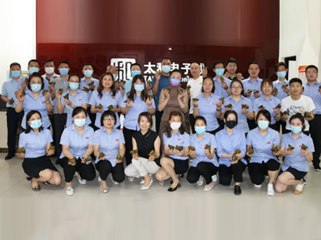 Cmp(冠军)官网 - 西甲希洪竞技主赞助商