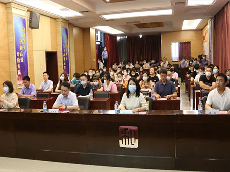 Cmp(冠军)官网 - 西甲希洪竞技主赞助商